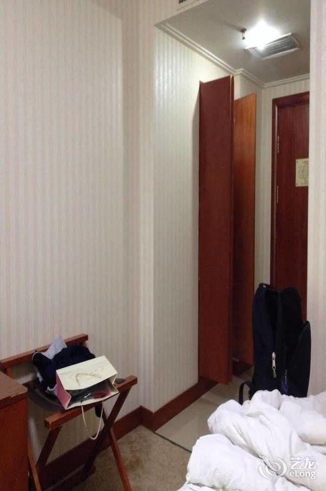 Shenyang Jinke Hotel Esterno foto