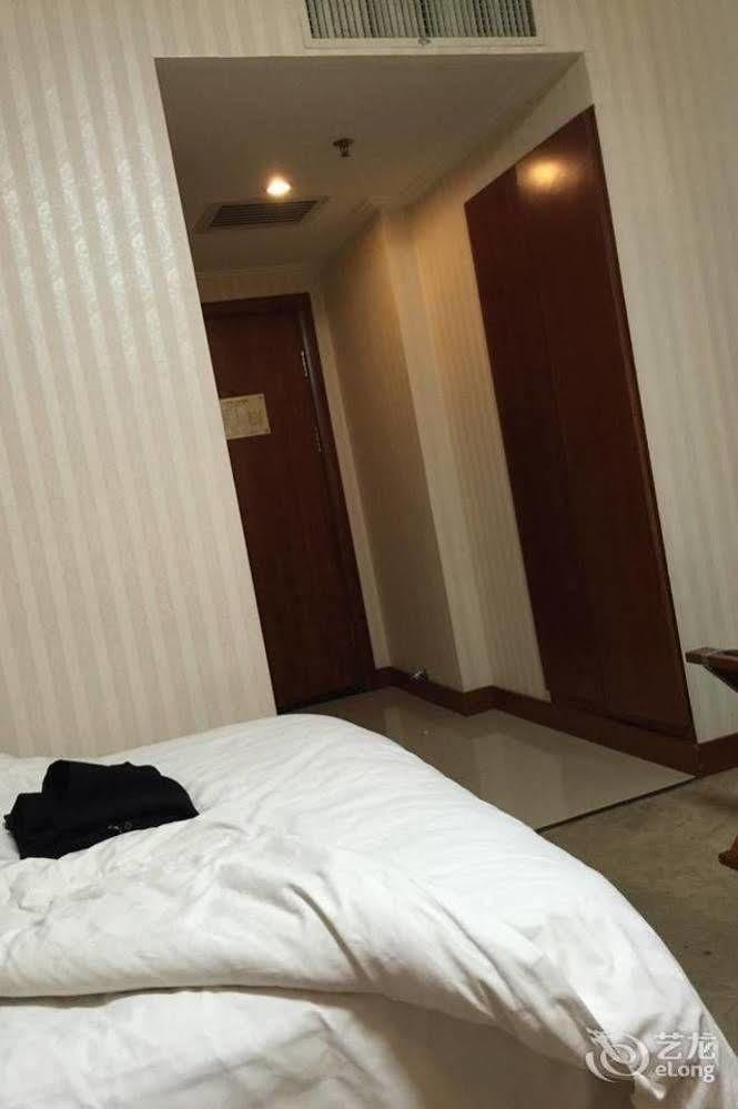 Shenyang Jinke Hotel Esterno foto